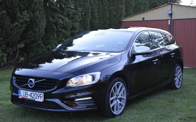 Volvo V60 cena 47900 przebieg: 219141, rok produkcji 2016 z Świdnica małe 497